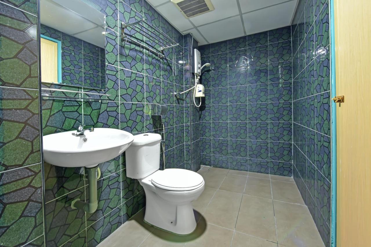 Capital O 90754 Gopeng Inn ايبوه المظهر الخارجي الصورة