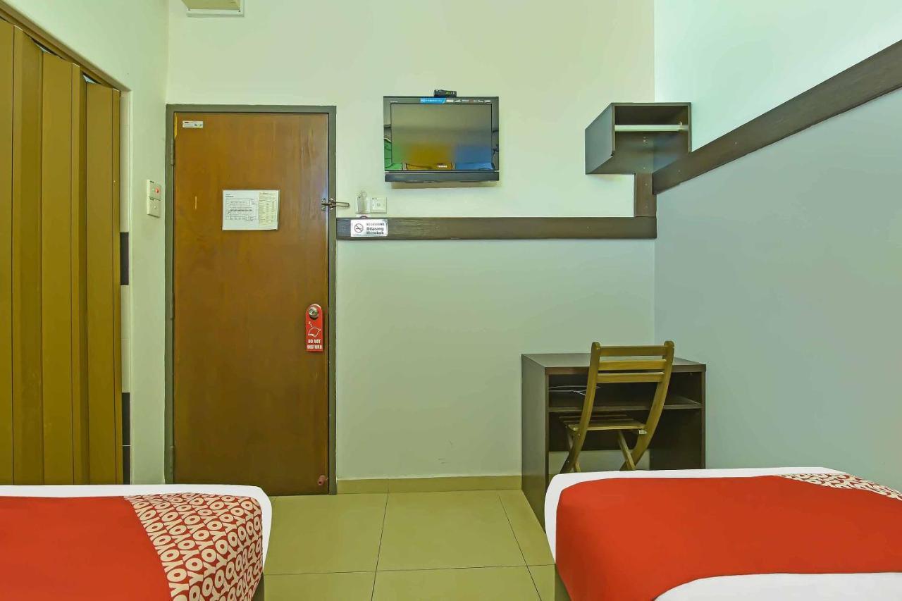 Capital O 90754 Gopeng Inn ايبوه المظهر الخارجي الصورة